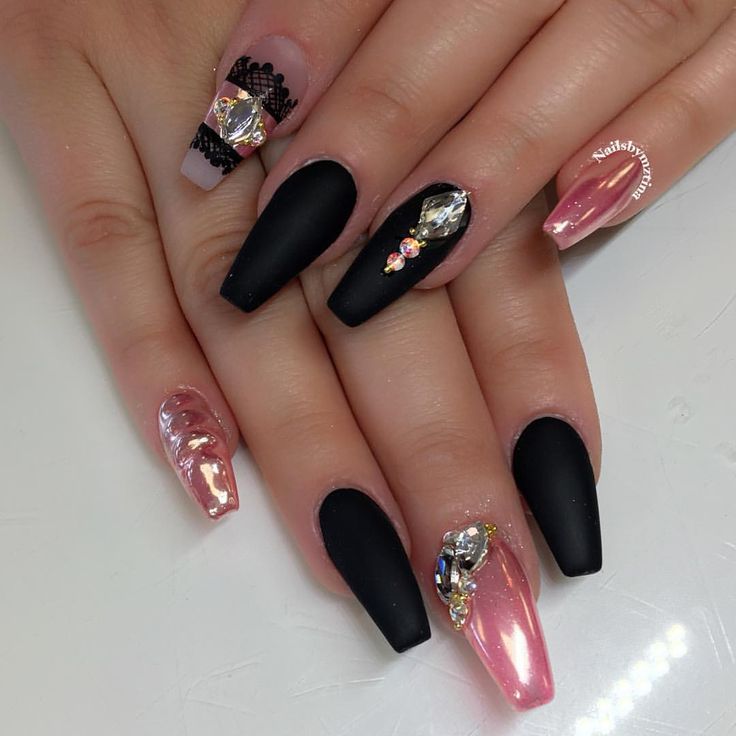 Matte Nails Art Chrome Nails